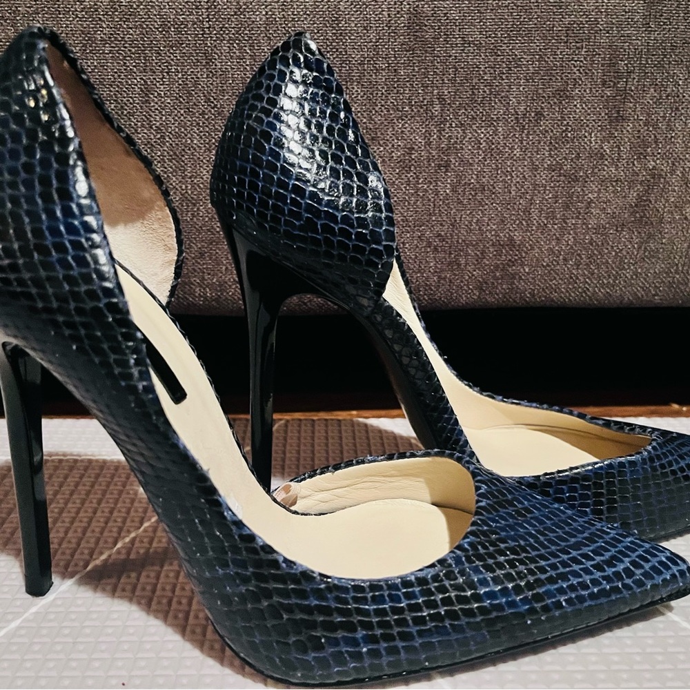 Women Shoes- Zara -Size 8.5